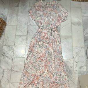 H&M Floral Short Sleeve Maxi Dress, Size Small